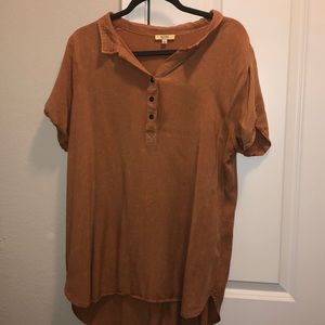 Half button top